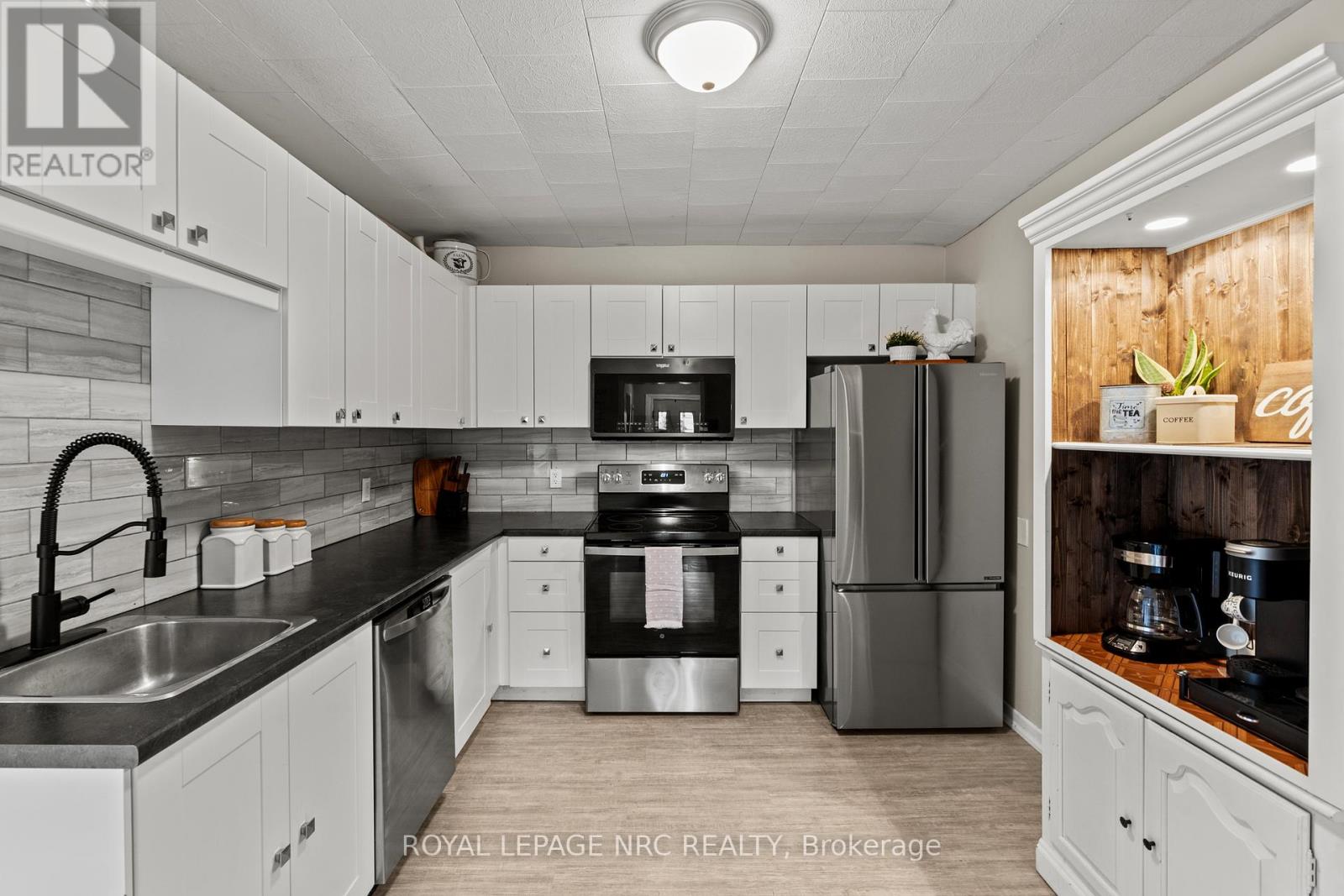 313 BURGAR STREET - 15