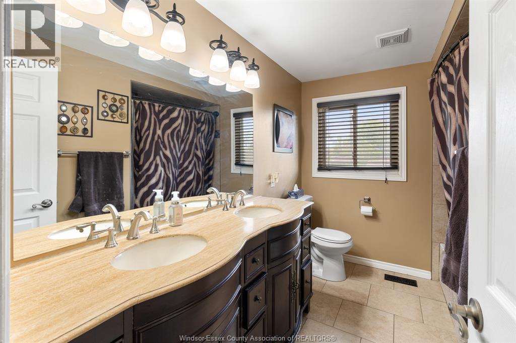 2870 GLENWOOD AVENUE - 31