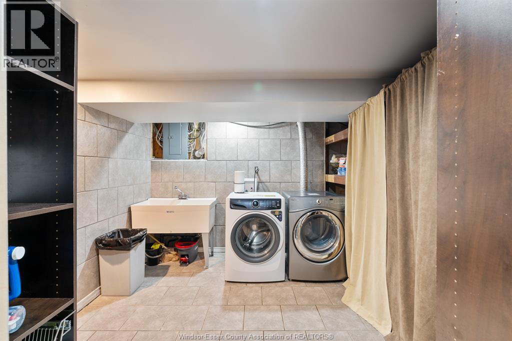 2870 GLENWOOD AVENUE - 38