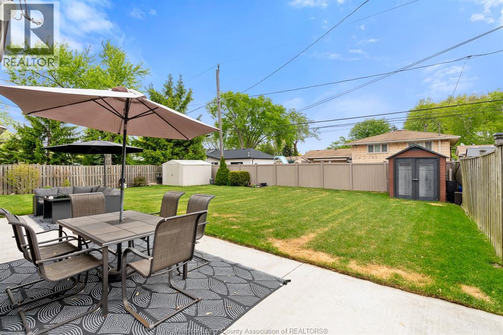 2870 GLENWOOD AVENUE - 43