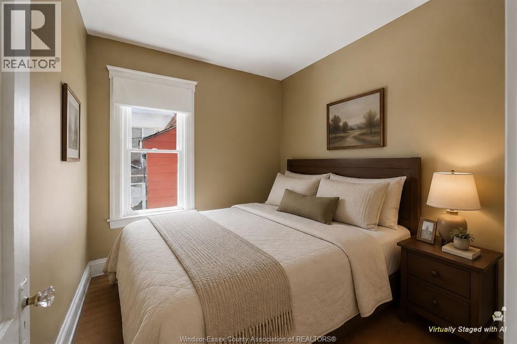 924 MARENTETTE AVENUE - 18
