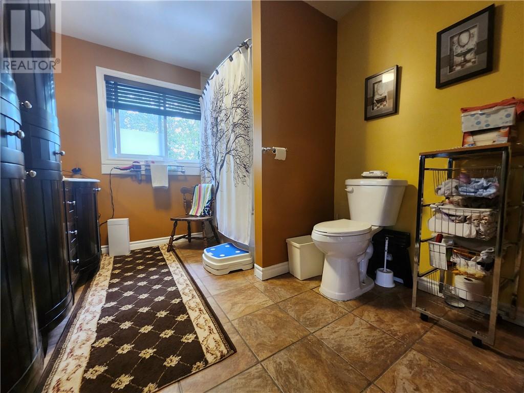 3637 Keith Avenue - 16