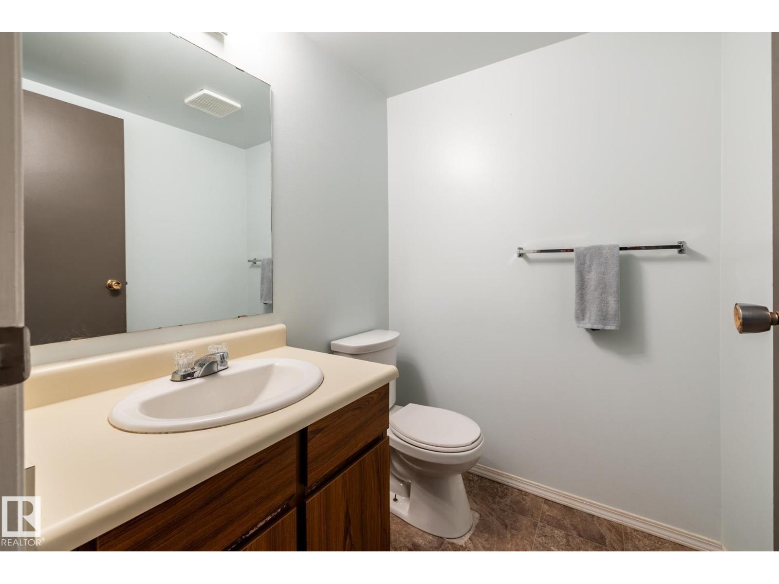 #20 3812 20 AV NW - 27
