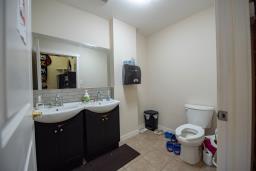 708 Ellice Ave, Winnipeg, MB R3G0B1 Photo 6