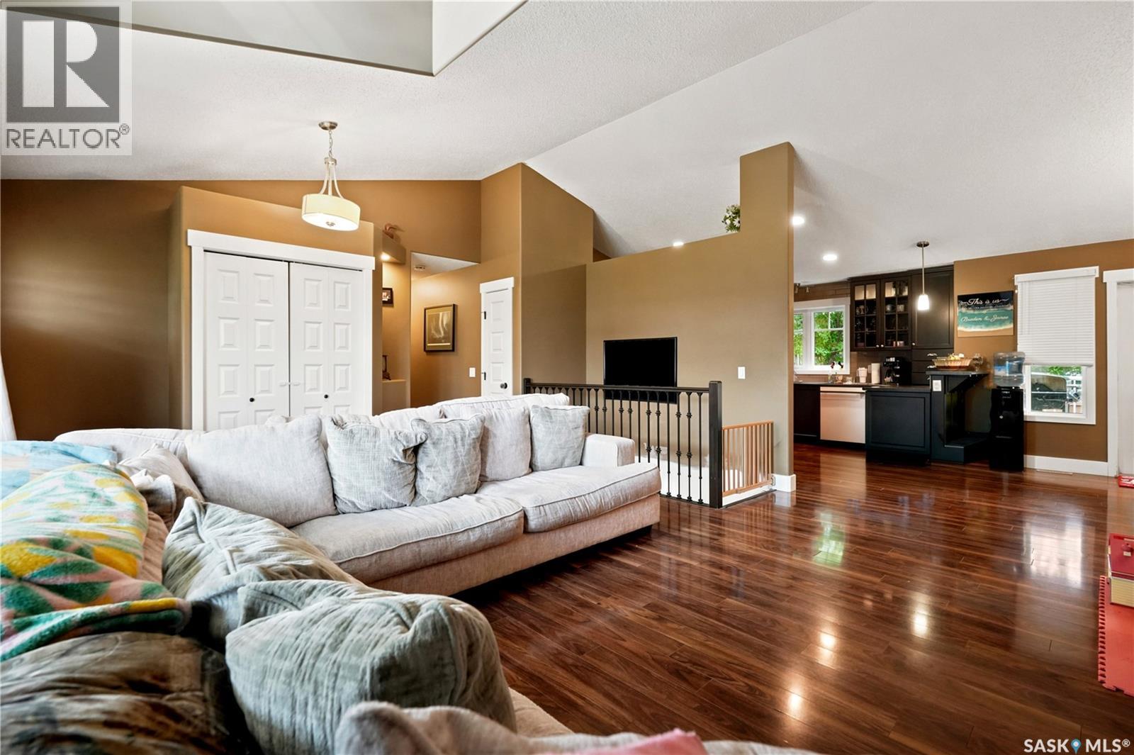 9 Jarvis STREET - 8