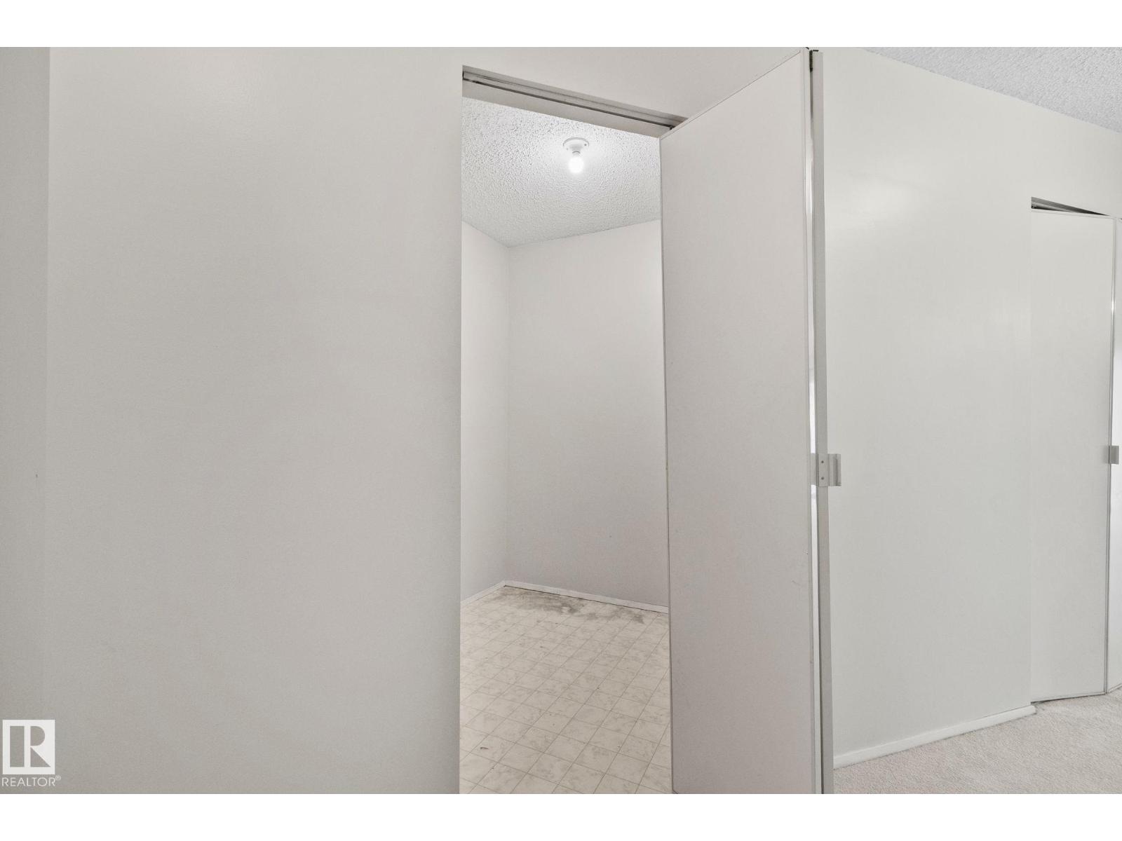 #318 17109 67 AV NW - 30