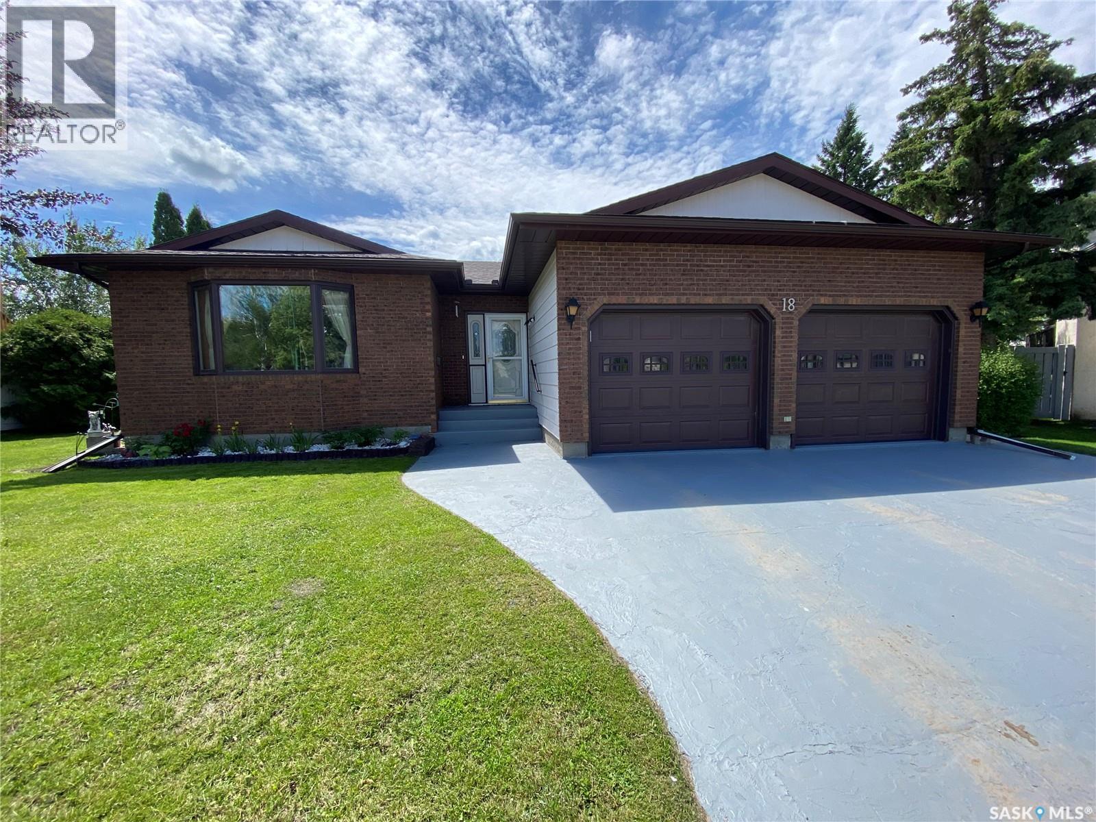 18 Blackwell CRESCENT - 1