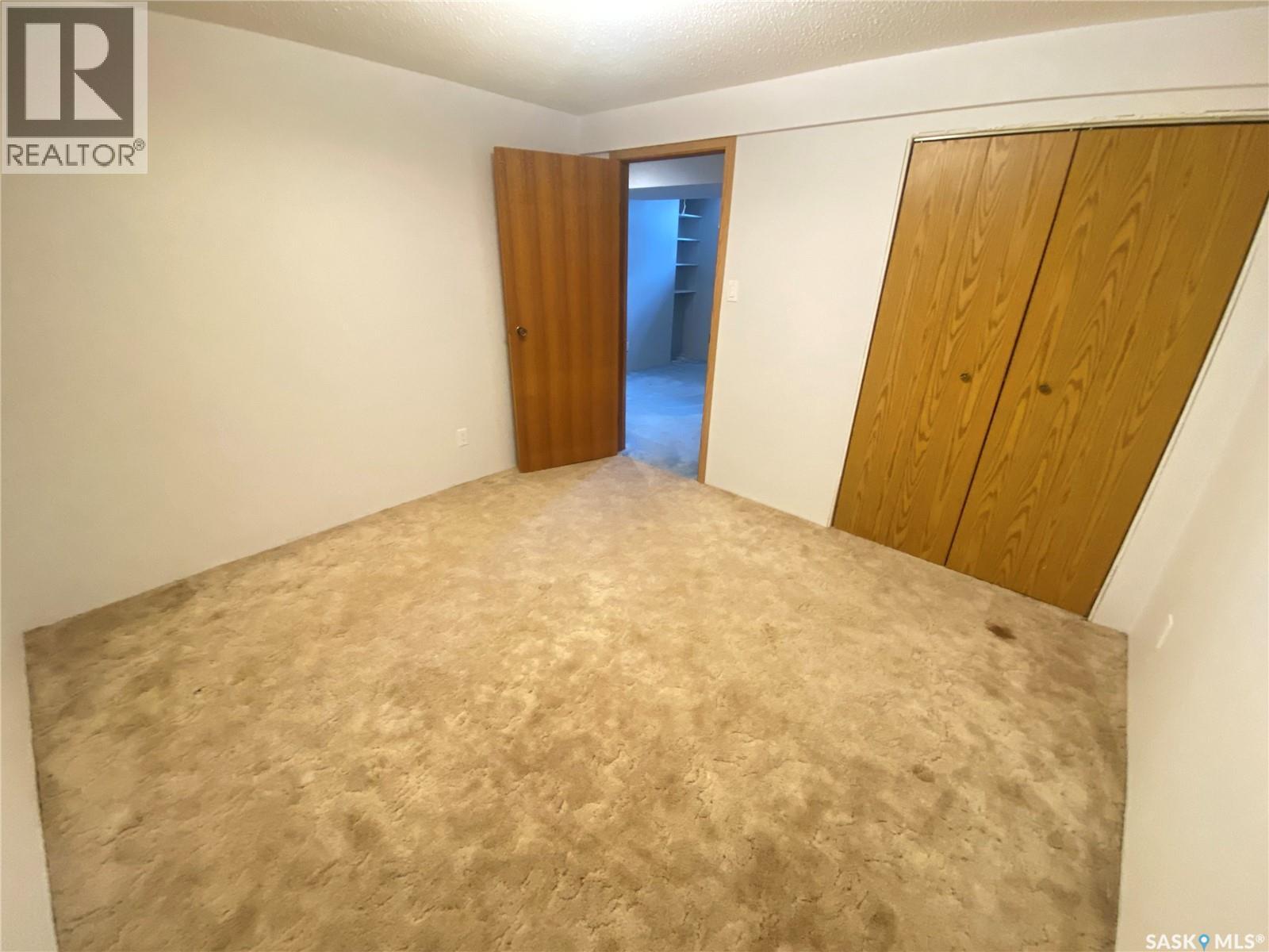 18 Blackwell CRESCENT - 22