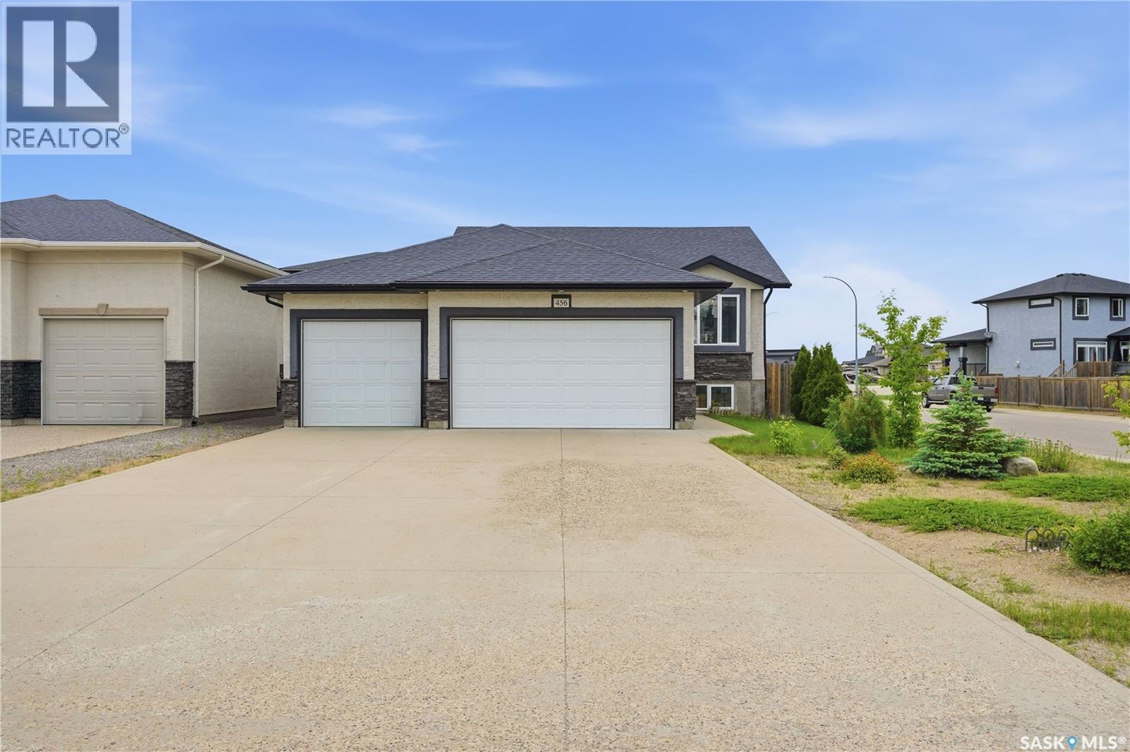 456 5th AVENUE - 2