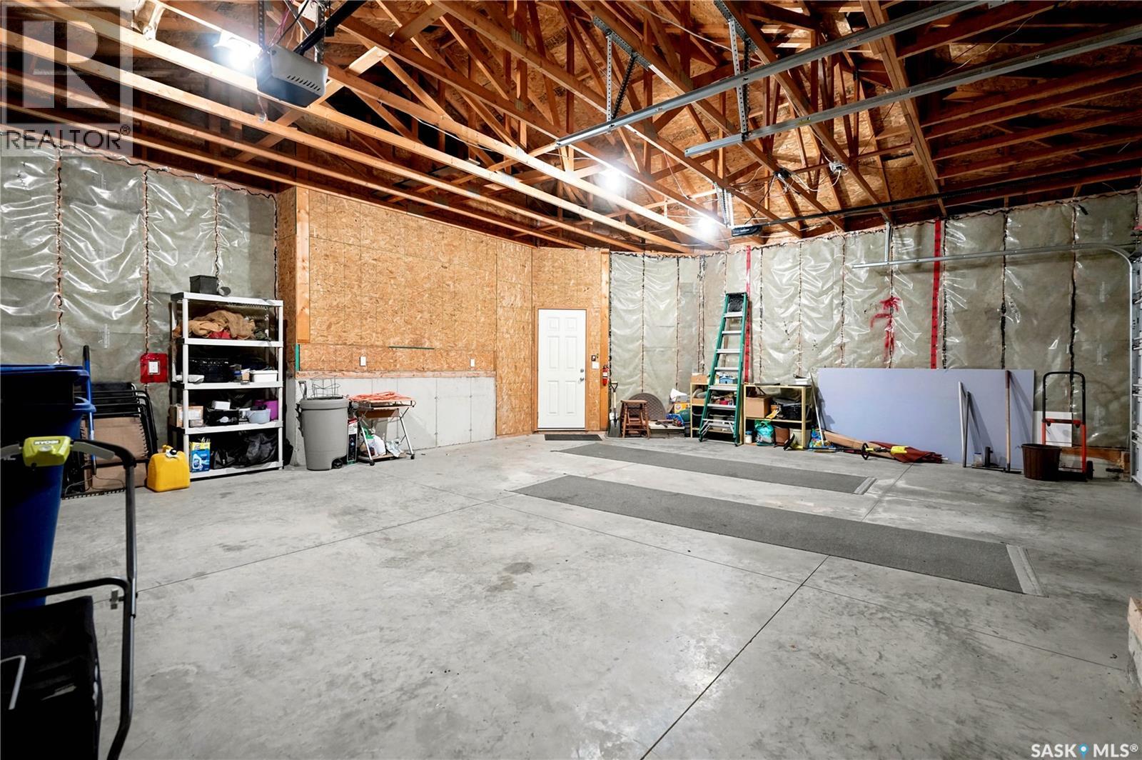 456 5th AVENUE - 37