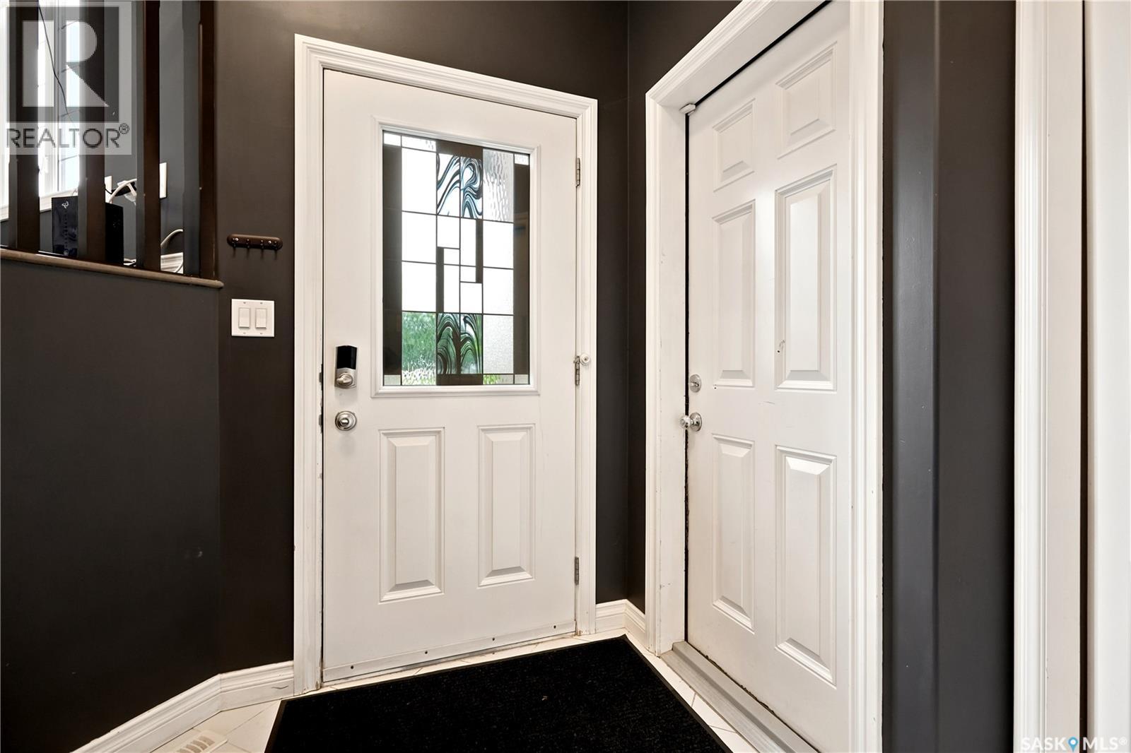 456 5th AVENUE - 4