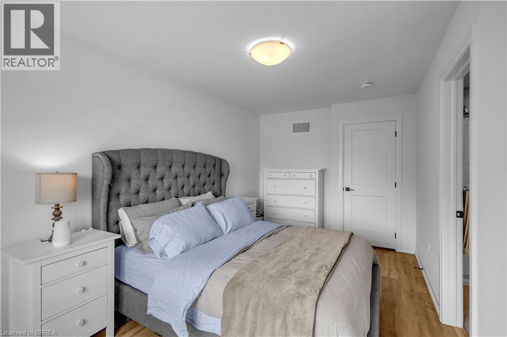 #86 461 BLACKBURN Drive - Image 14