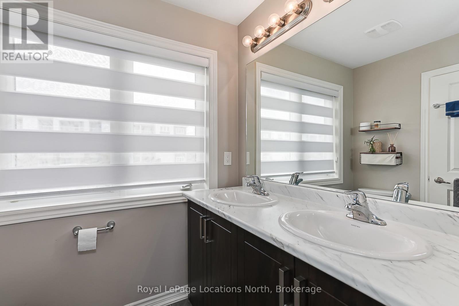 16 GREAVES AVENUE - 19