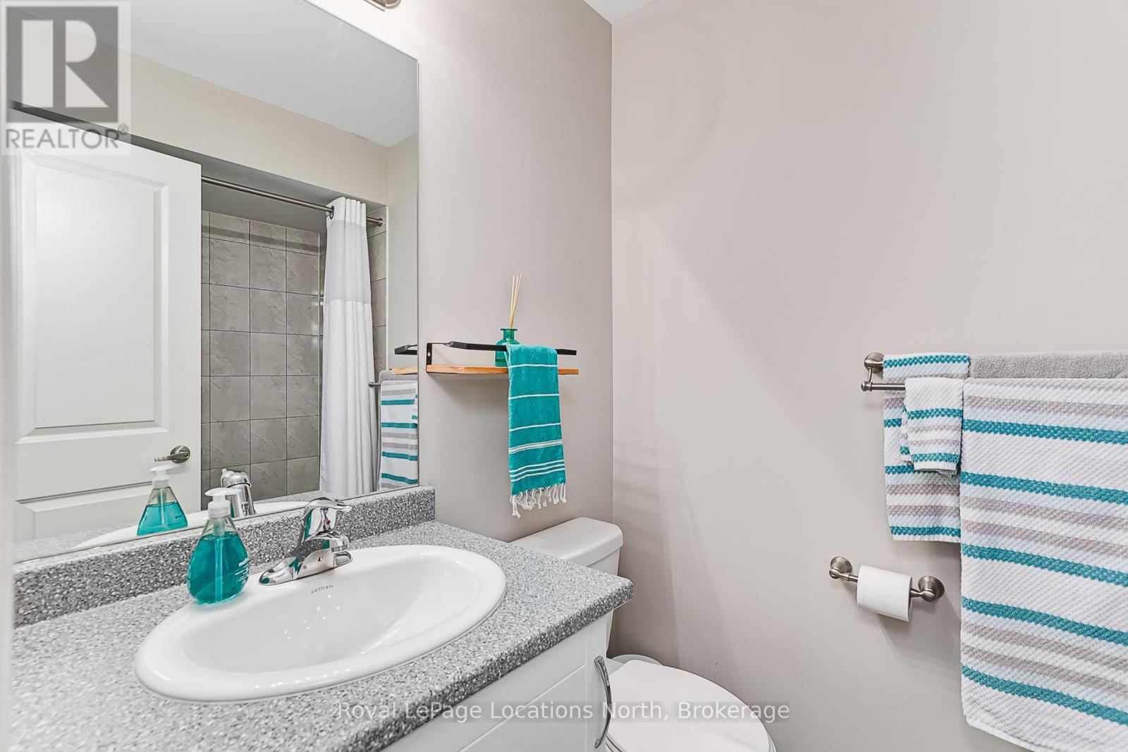 16 GREAVES AVENUE - 23