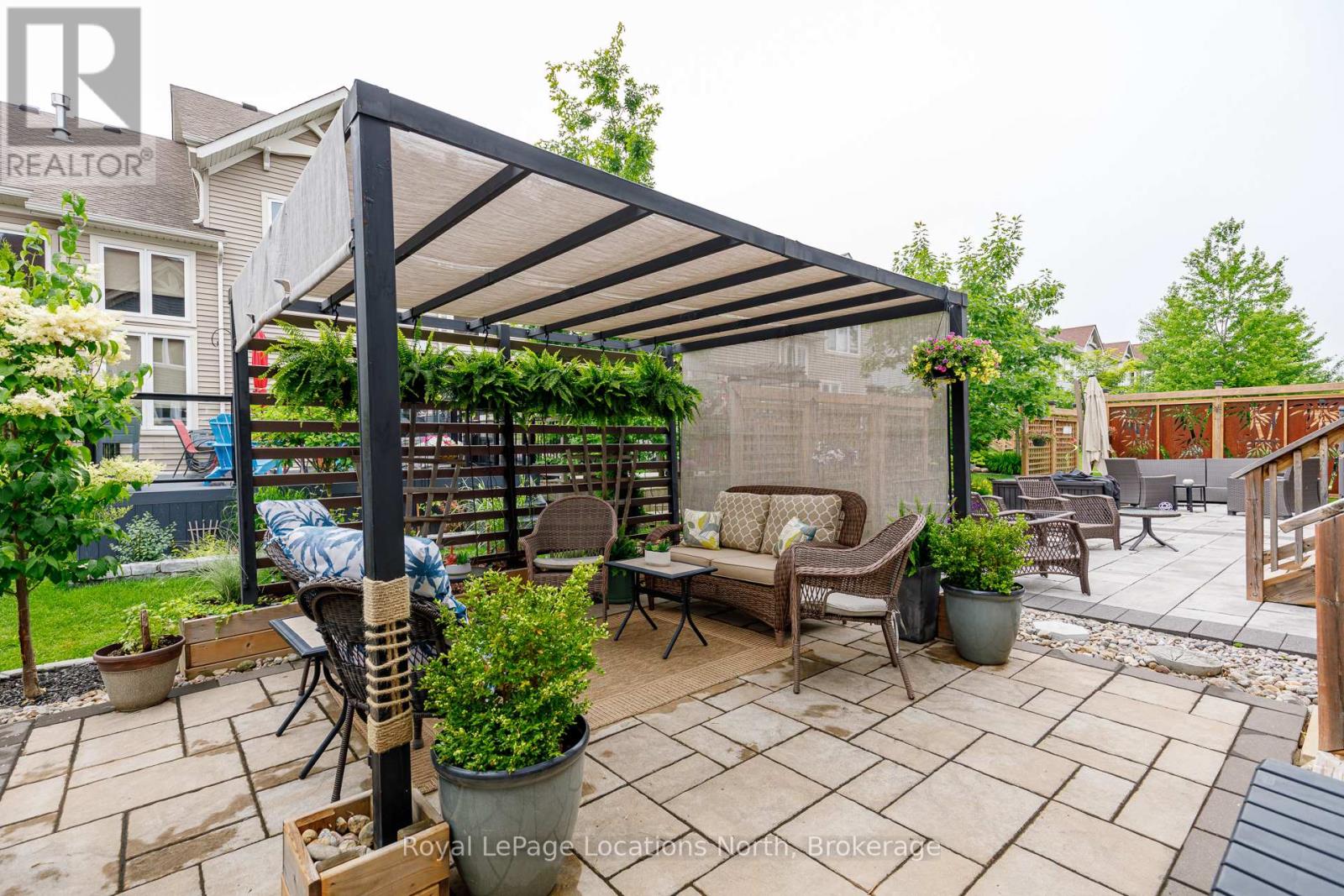 16 GREAVES AVENUE - 30