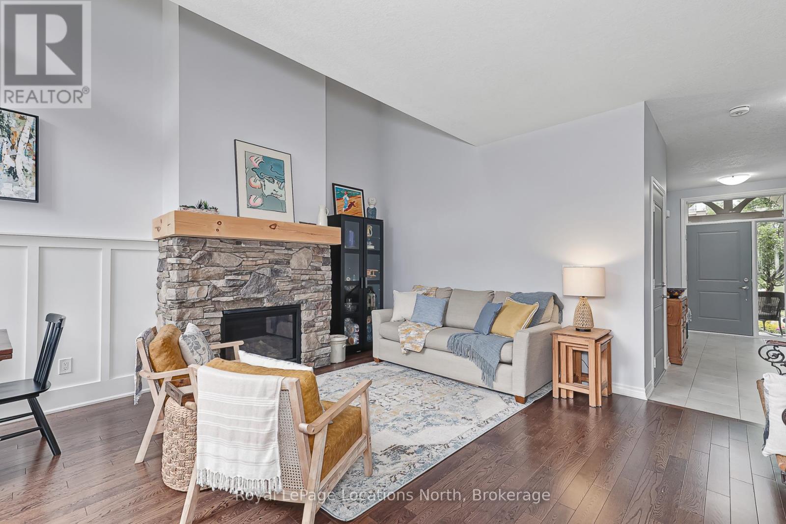 16 GREAVES AVENUE - 8