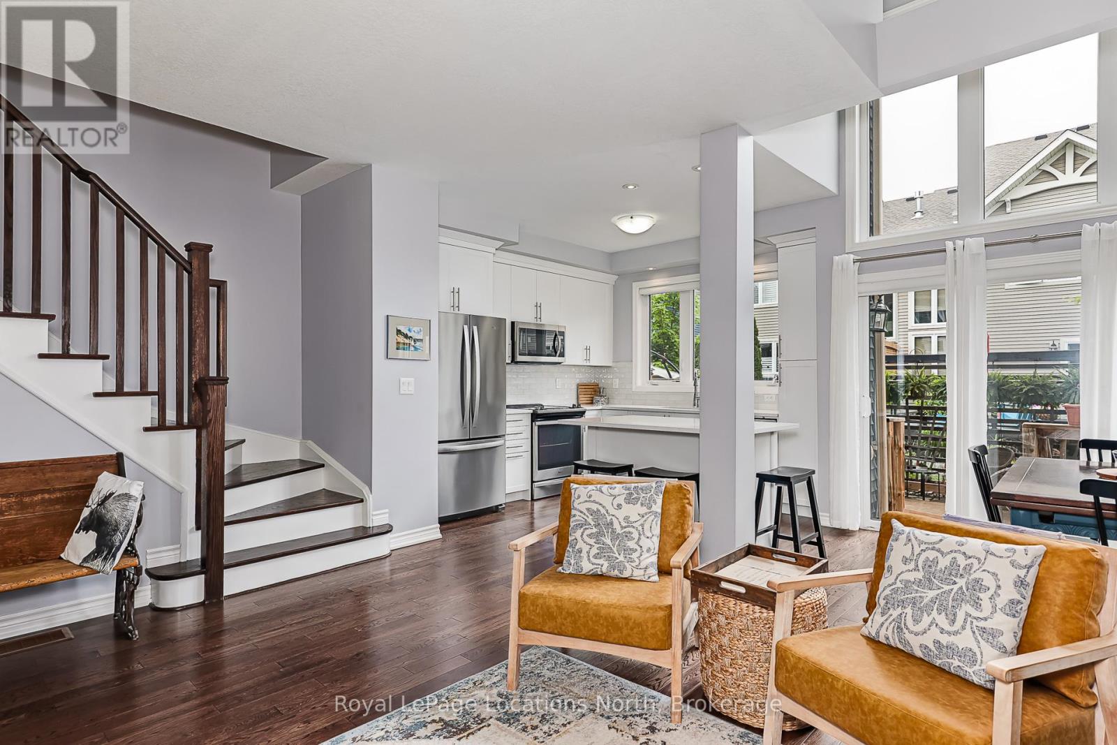 16 GREAVES AVENUE - 9