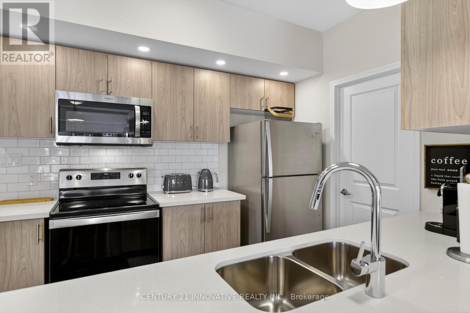 #210 340 FLORENCE DRIVE - 14