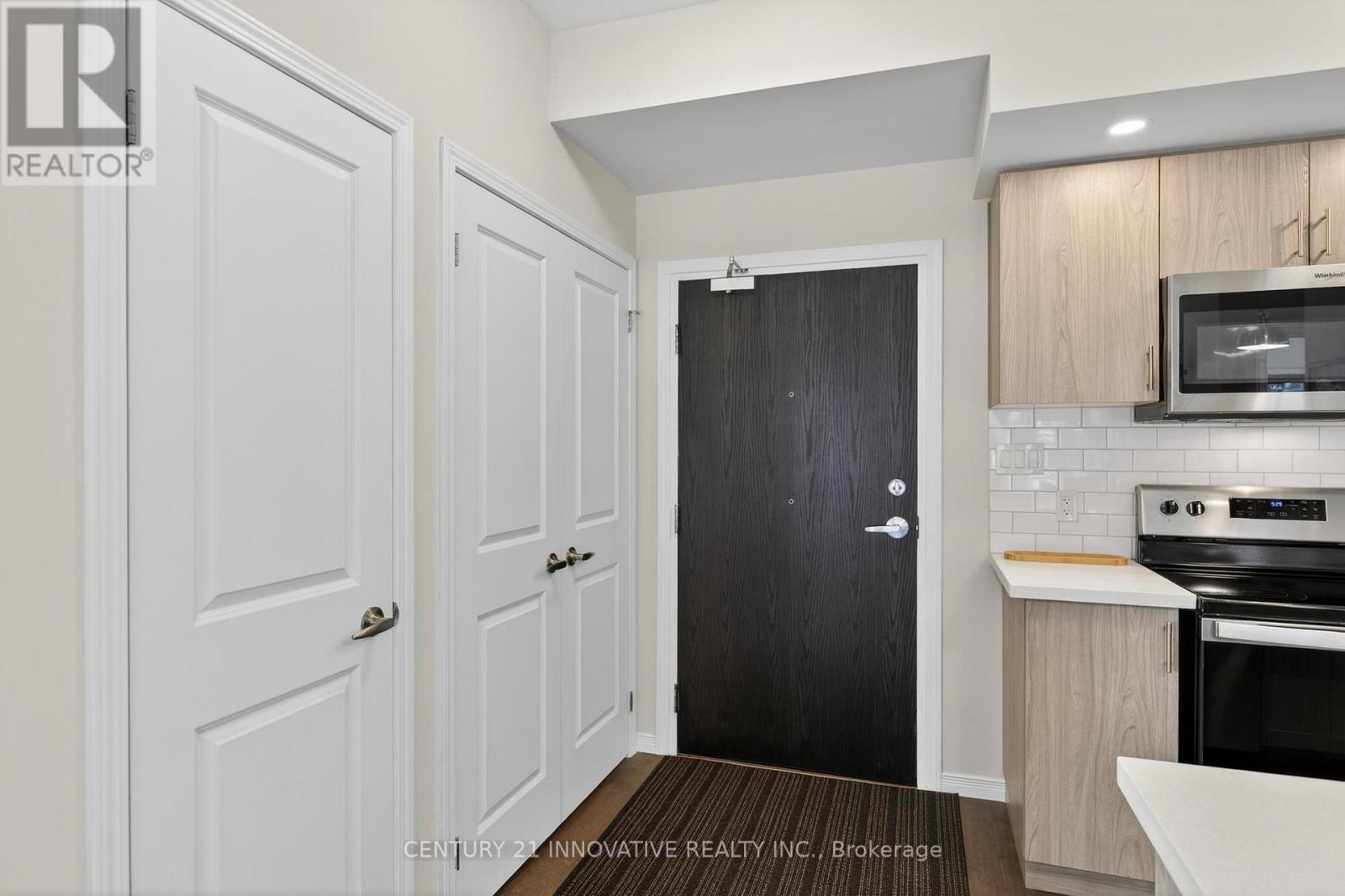 #210 340 FLORENCE DRIVE - 8