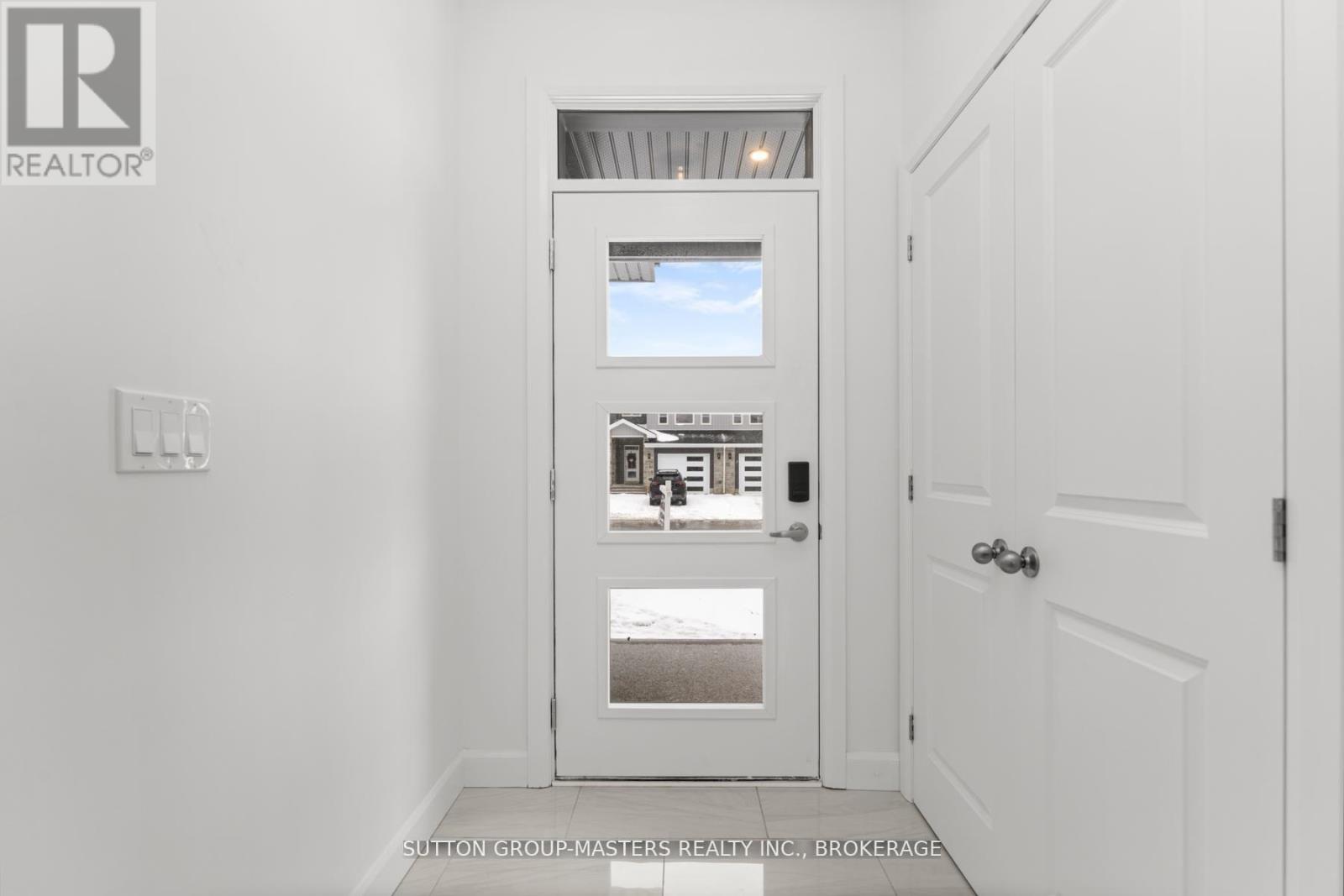 216 SUPERIOR DRIVE - 4