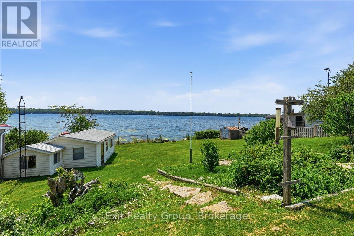 1083 LAKESIDE DRIVE - Image 34