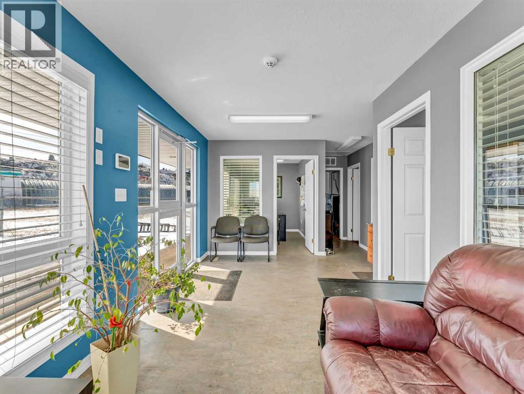 1229 South Railway Street Southeast - Photo 7