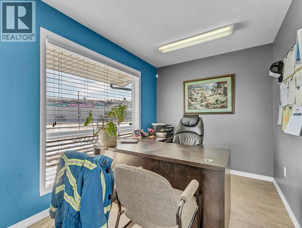 1229 South Railway Street Southeast - Photo 10