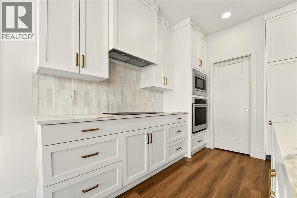 3109 44 Street S - 8
