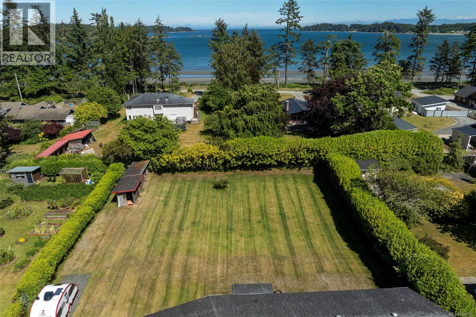 6095 Beaver Harbour Rd - 3