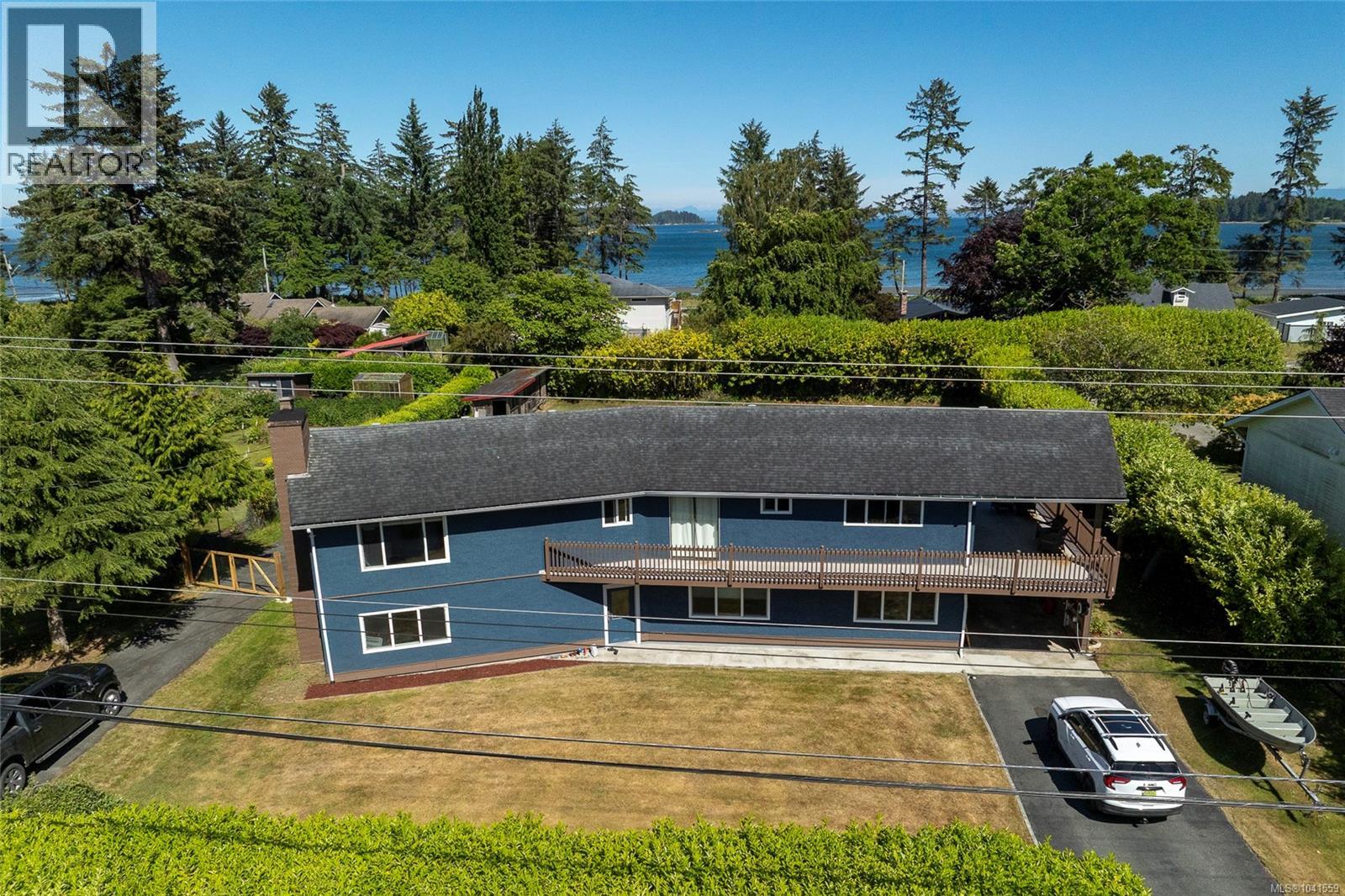 6095 Beaver Harbour Rd - 1