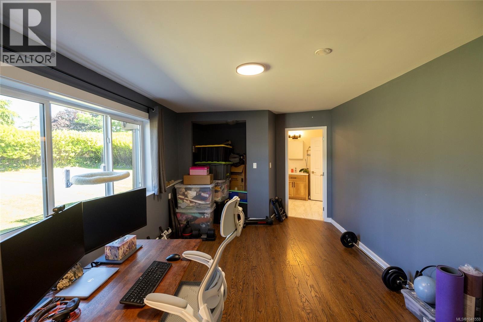 6095 Beaver Harbour Rd - 16