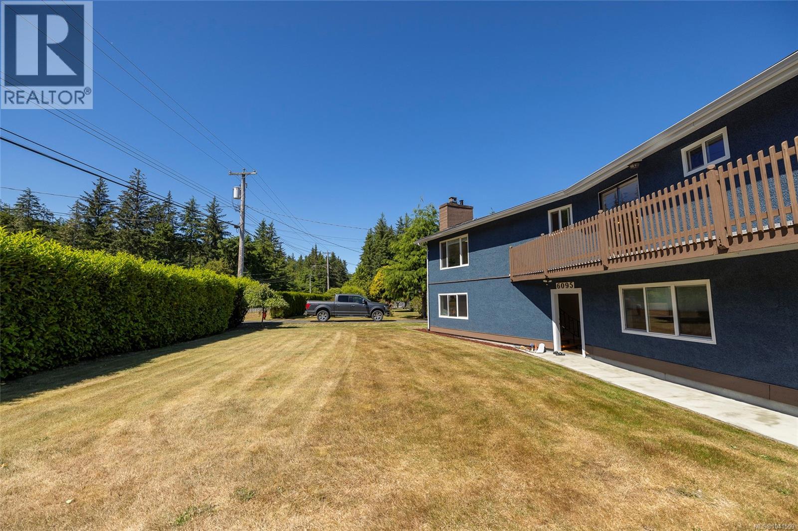 6095 Beaver Harbour Rd - 6