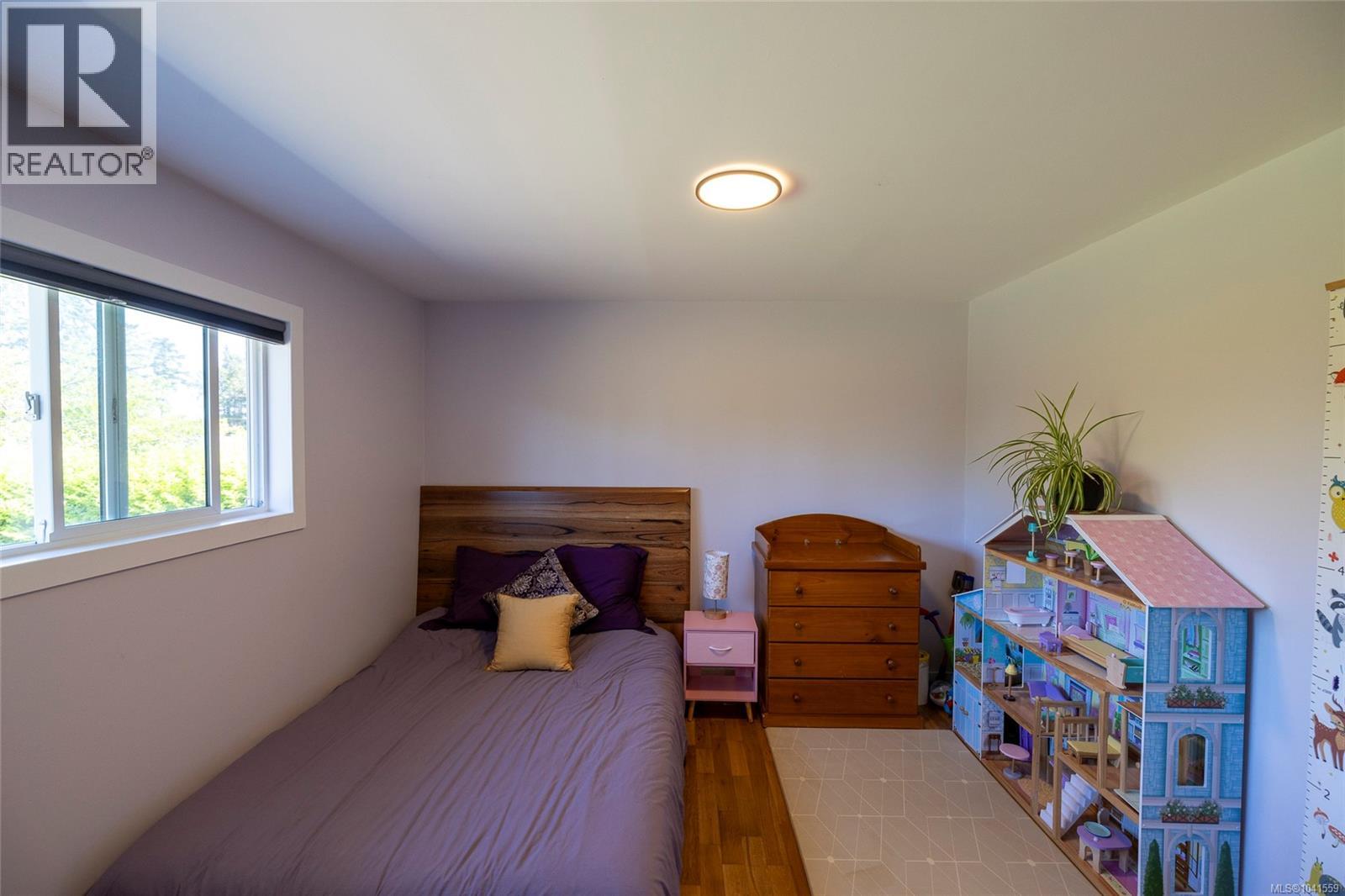 6095 Beaver Harbour Rd - 38