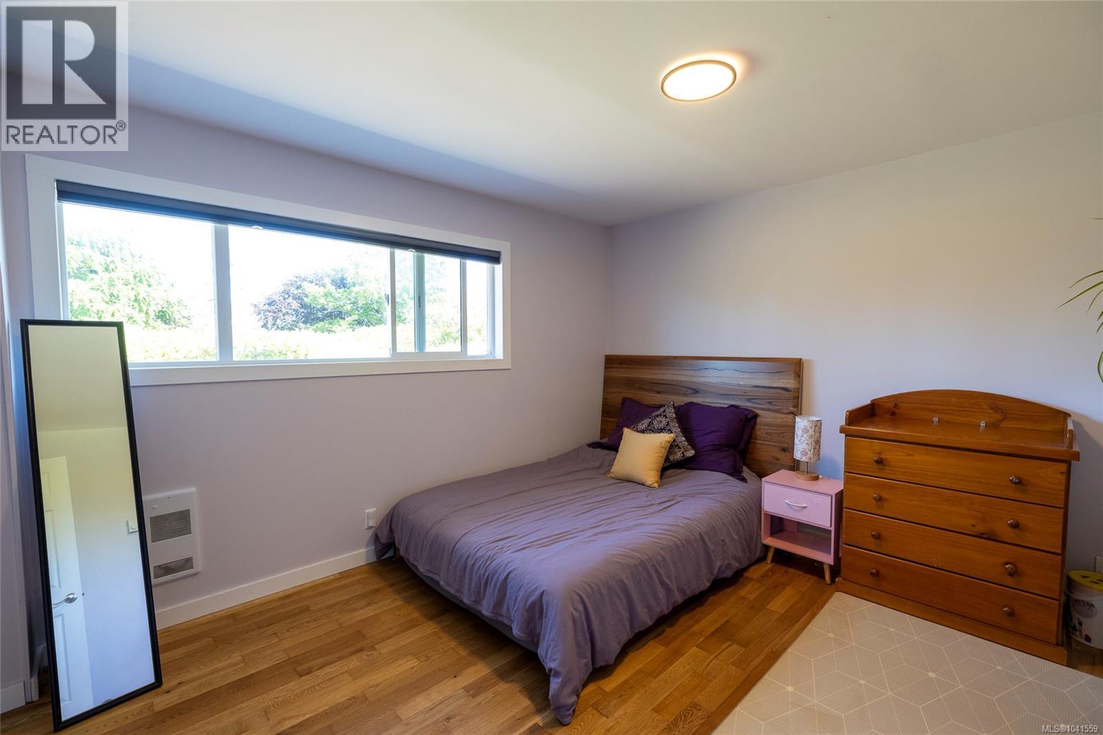 6095 Beaver Harbour Rd - 36