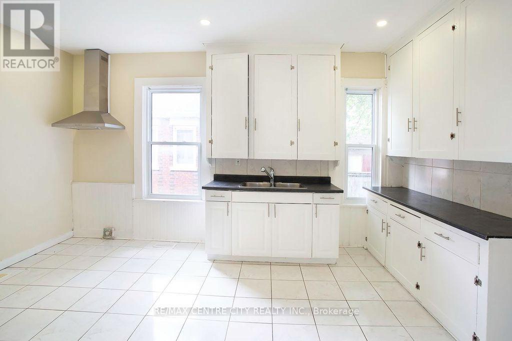 66 ADELAIDE STREET S - 13