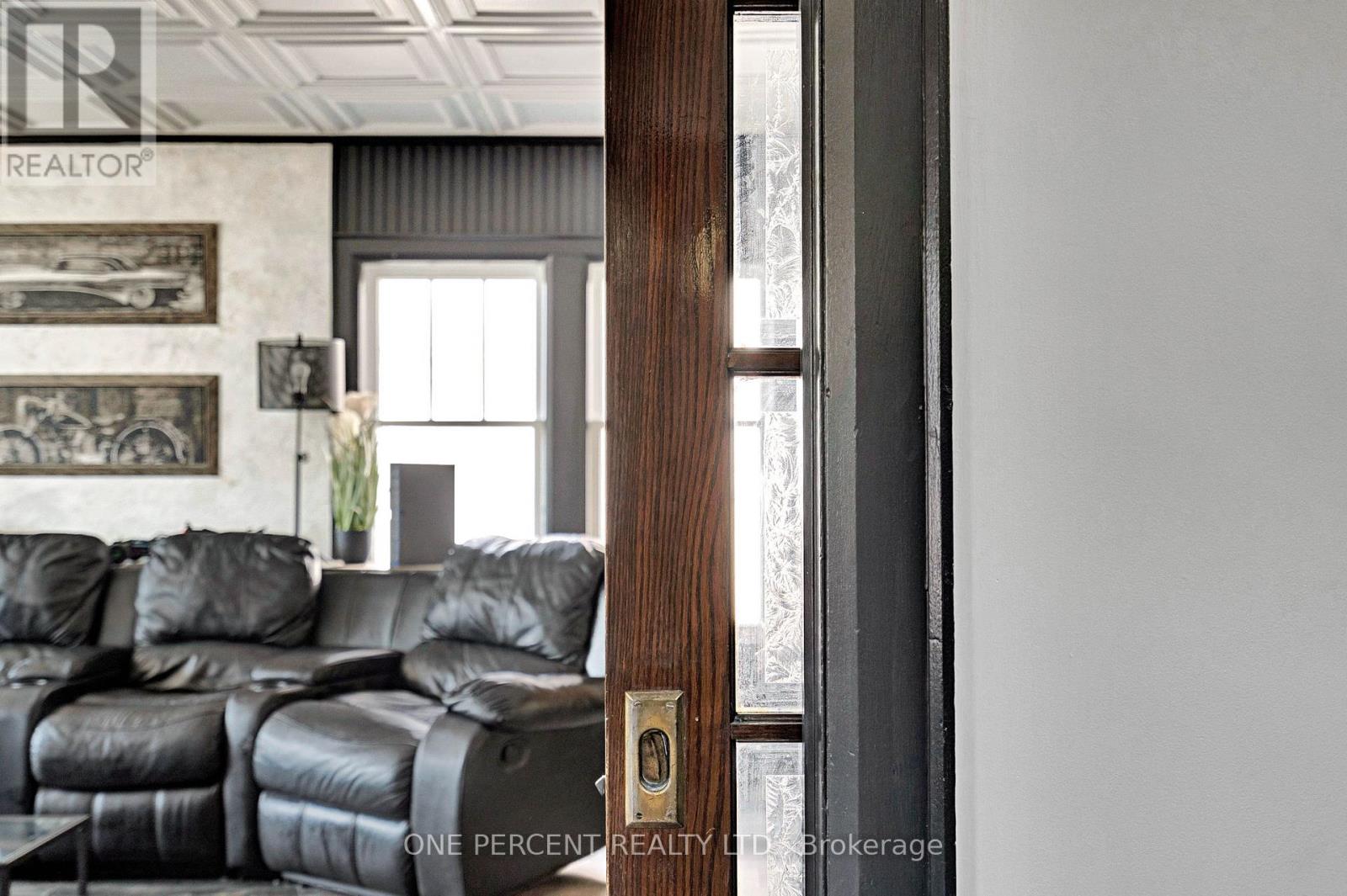 513 KING STREET - 13