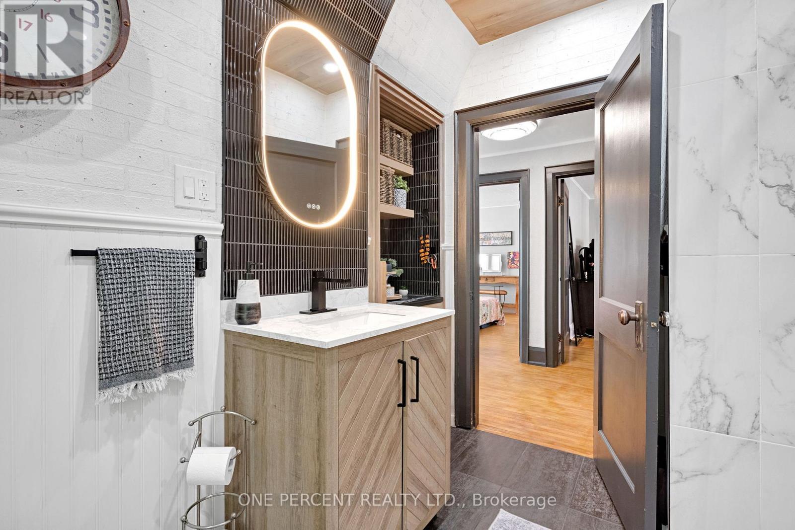 513 KING STREET - 36