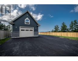 22 Indian Pond Drive thumbnail 5