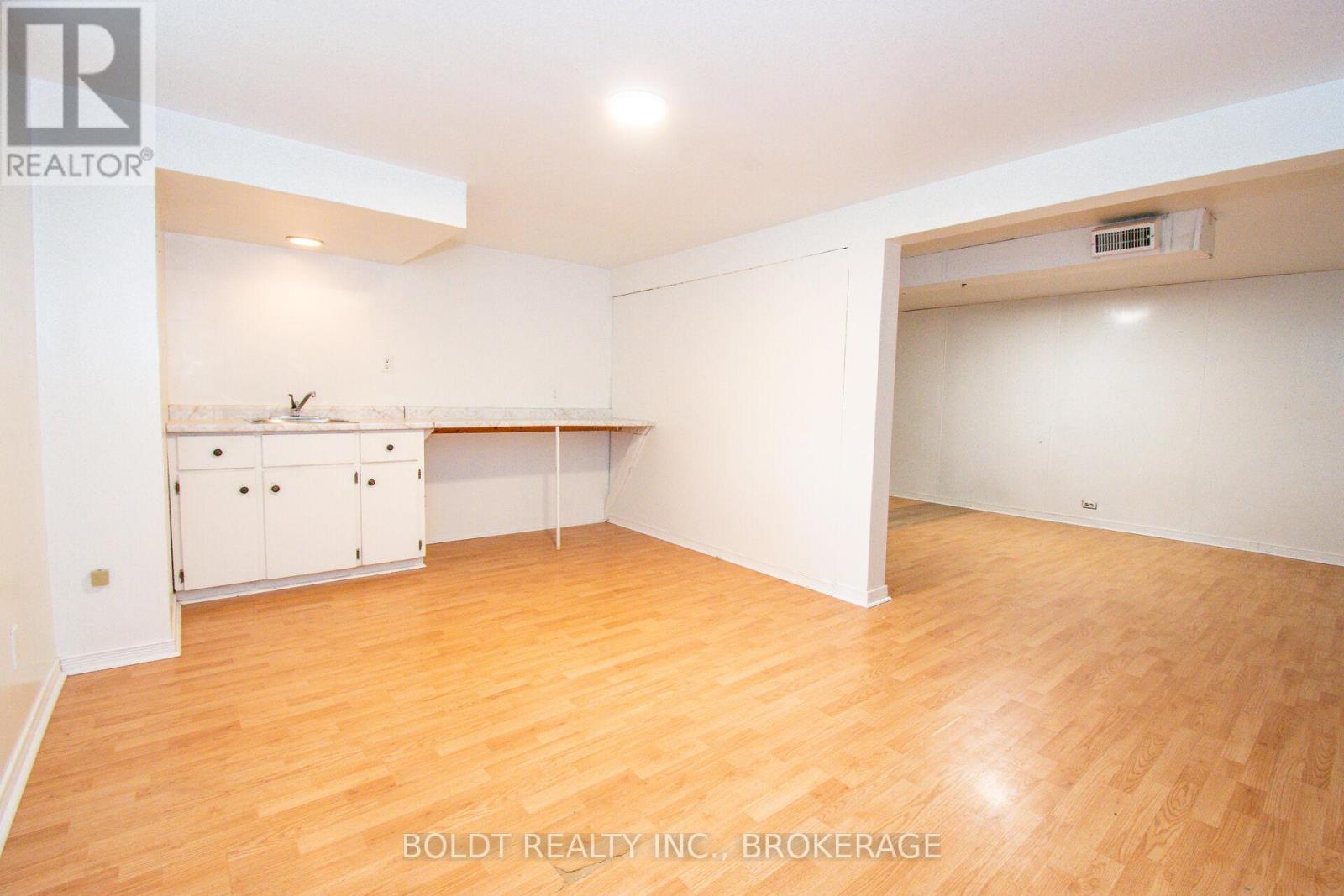 25 ELM RIDGE DRIVE - 26
