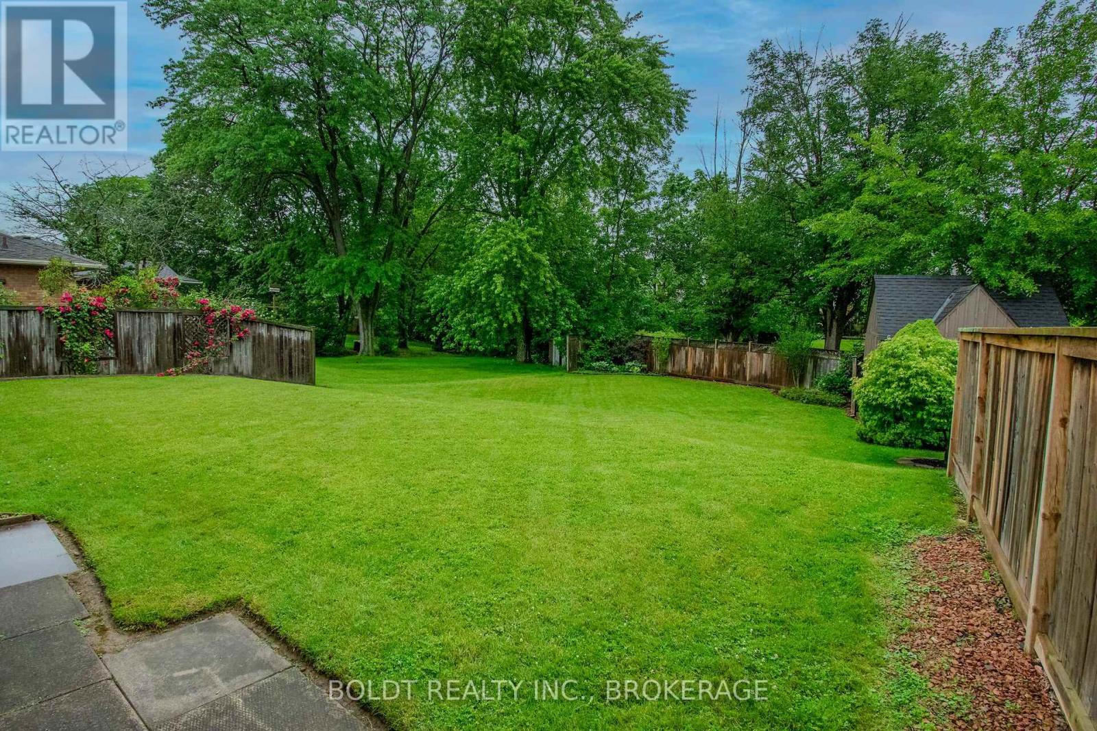 25 ELM RIDGE DRIVE - 28