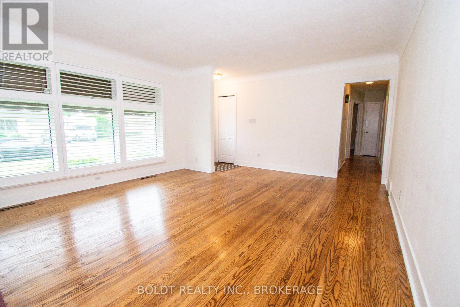 25 ELM RIDGE DRIVE - 4