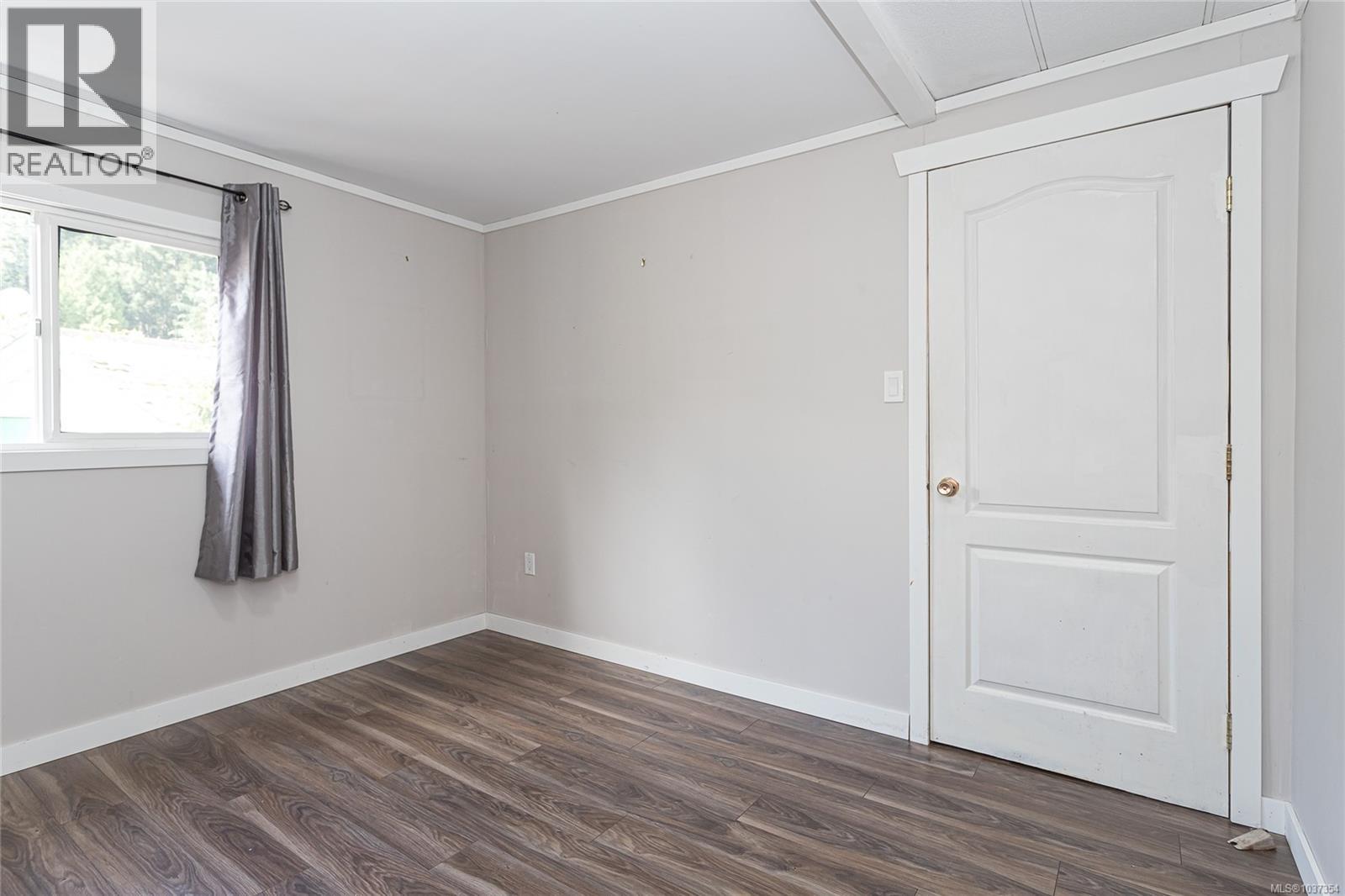 #10 10980 Westdowne Rd - 17