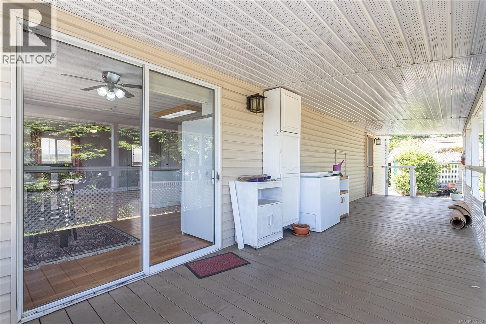 #10 10980 Westdowne Rd - 20
