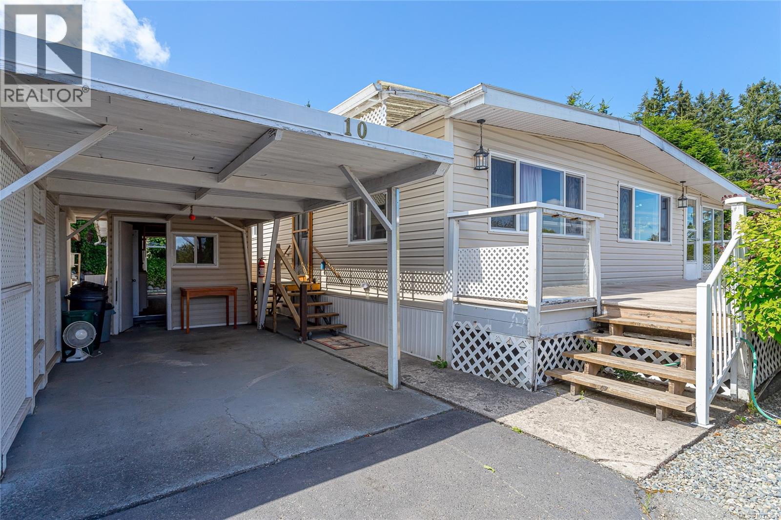 #10 10980 Westdowne Rd - 31