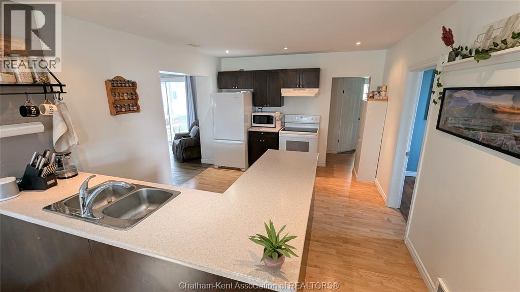 164 TRERICE STREET East - Image 7