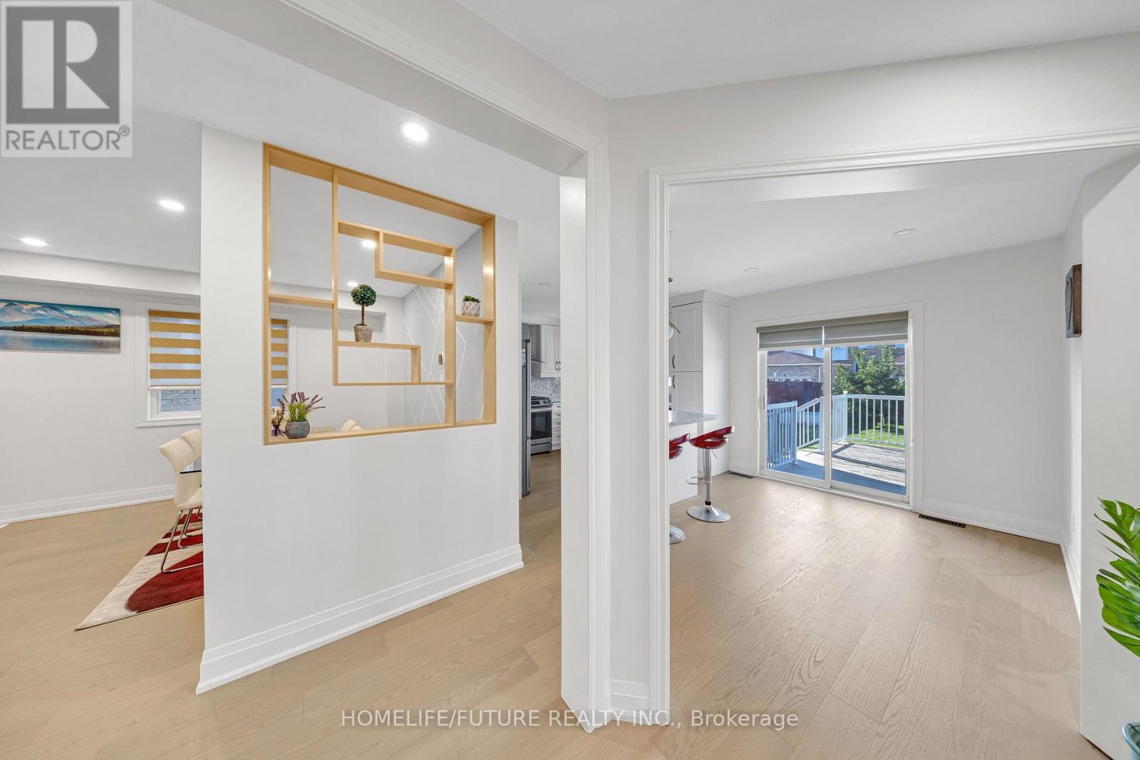 262 HELEN AVENUE - 28