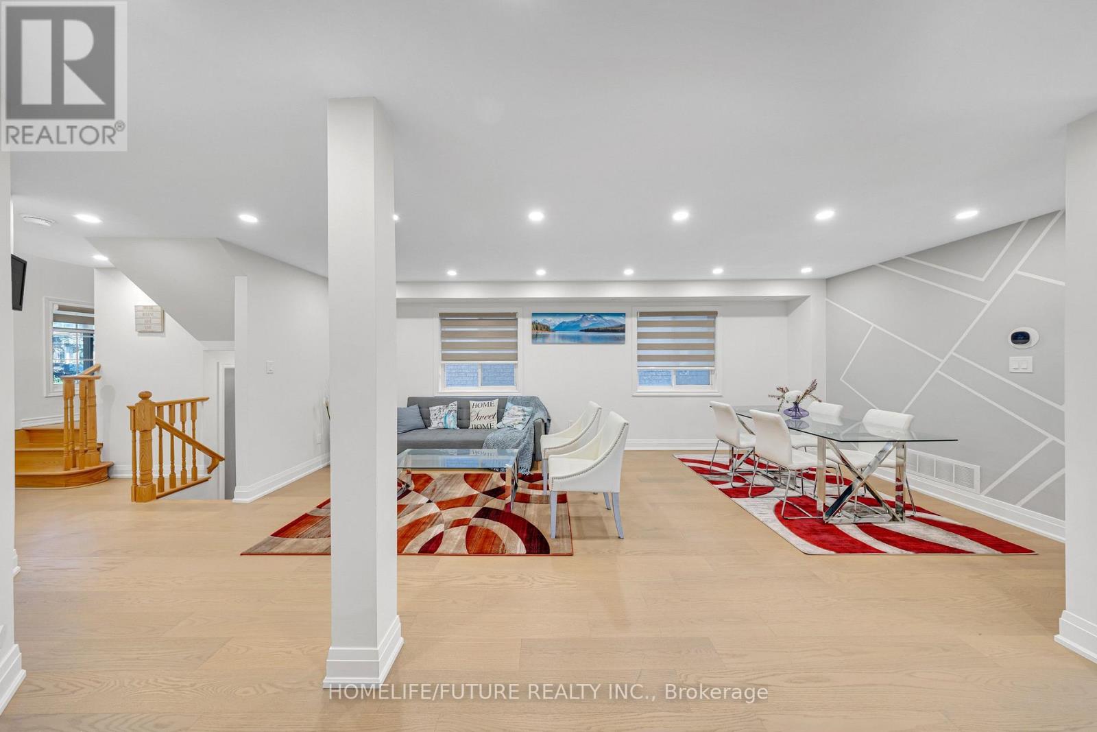 262 HELEN AVENUE - 29
