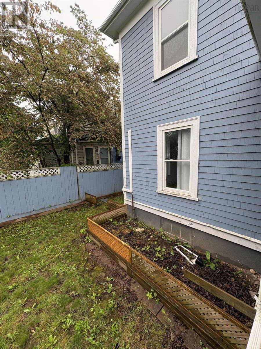 167 Brunswick Street - 34