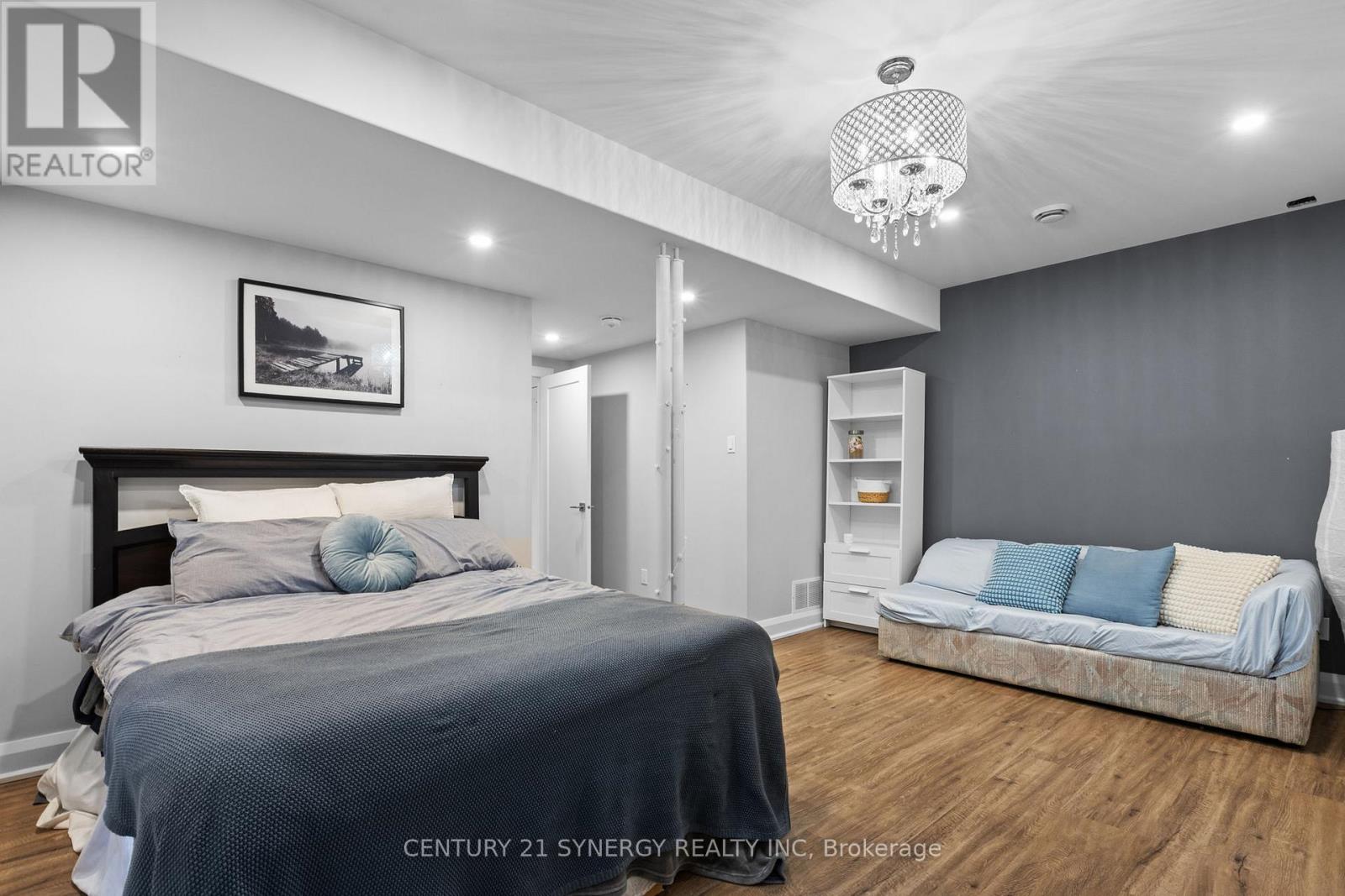 7 WESTERRA WAY - 35