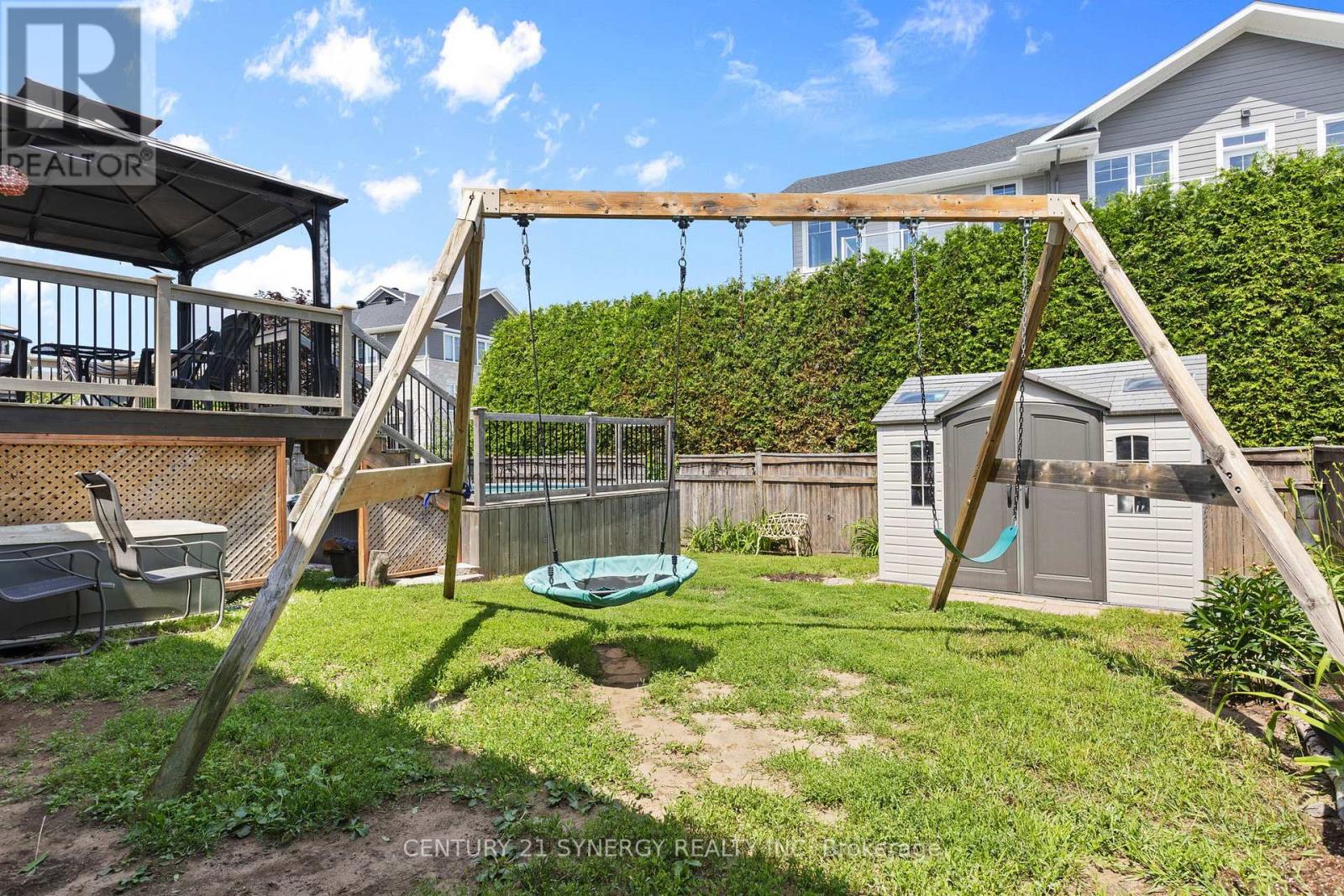7 WESTERRA WAY - 43